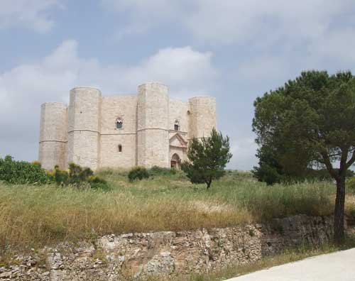 Castel del Monte, Puglia