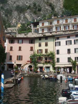 Little harbour, Limone