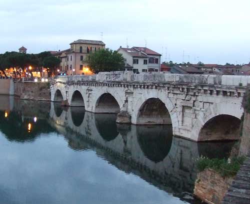 Ponte di Tiberio, Rimini