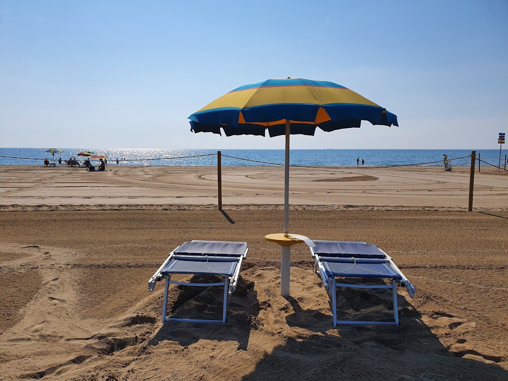 Sun loungers on the beach, Venice Lido