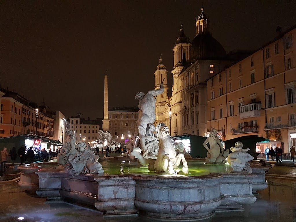 Piazza Navona by night