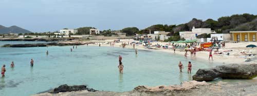 Lido Burrone beach, Favignana