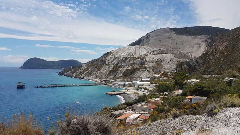 visit lipari