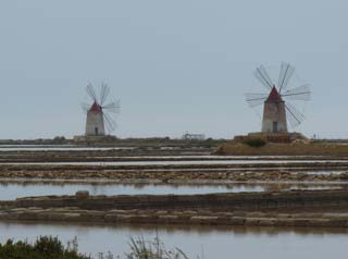 Mozia windmills