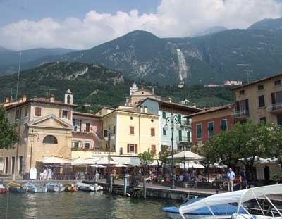 tourist bus malcesine 2023