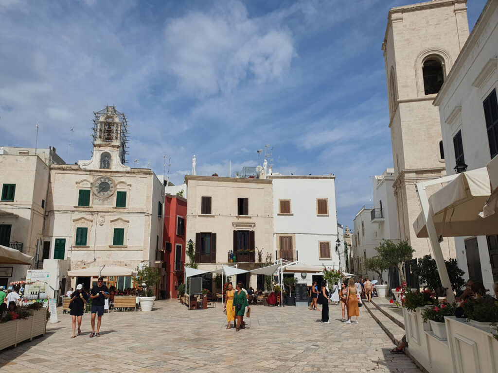 Piazza Vittorio Emanuele II, Polignano a Mare